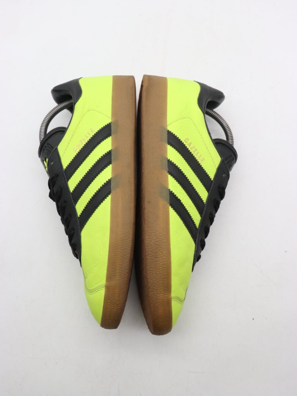 Mi Adidas Gazelle Neon Green Black Men's 9.5 Athletic Sneakers Lace Up BY2985 - Picture 8 of 9